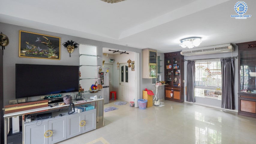 *****บ้านเดี่ยวมือสอง แบรนด์ LH ม.พฤกษ์ลดา1 บางใหญ่-เซ็นทรัลเวสต์เกต หลังมุม บ้านสวย ตกแต่งใหม่ เนื้อที่ 68 ตร.ว. ฟังก์ชัน 3 ห้องนอน 4 ห้องน้ำ 2 ที่จอดรถ บนทำเลเส้นทางสายหลัก "กาญจนาภิเษก" ใกล้เซ็นทรัลเวสต์เกต และเพียง 10 นาทีถึงรถไฟฟ้า "สถานีคลองบางไผ่"